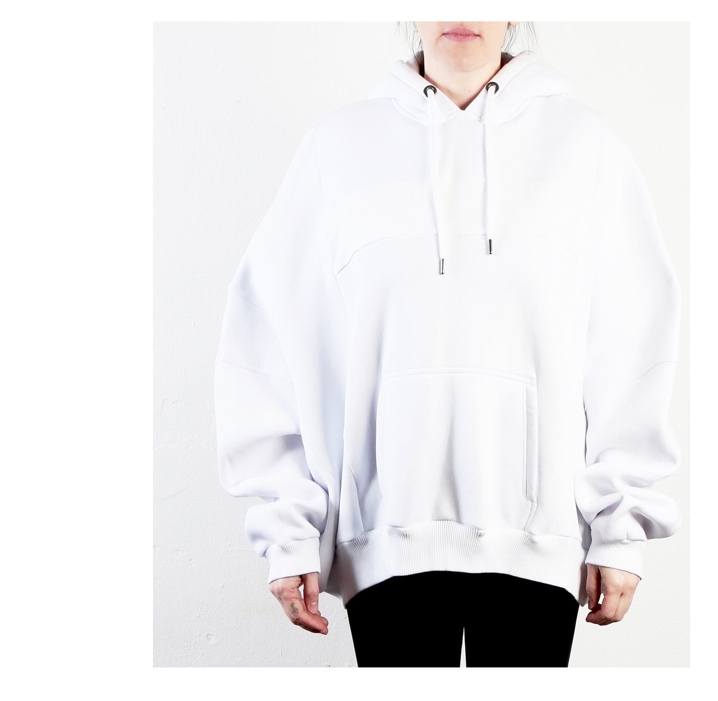 Wide Hoodie 15-2002 woman white