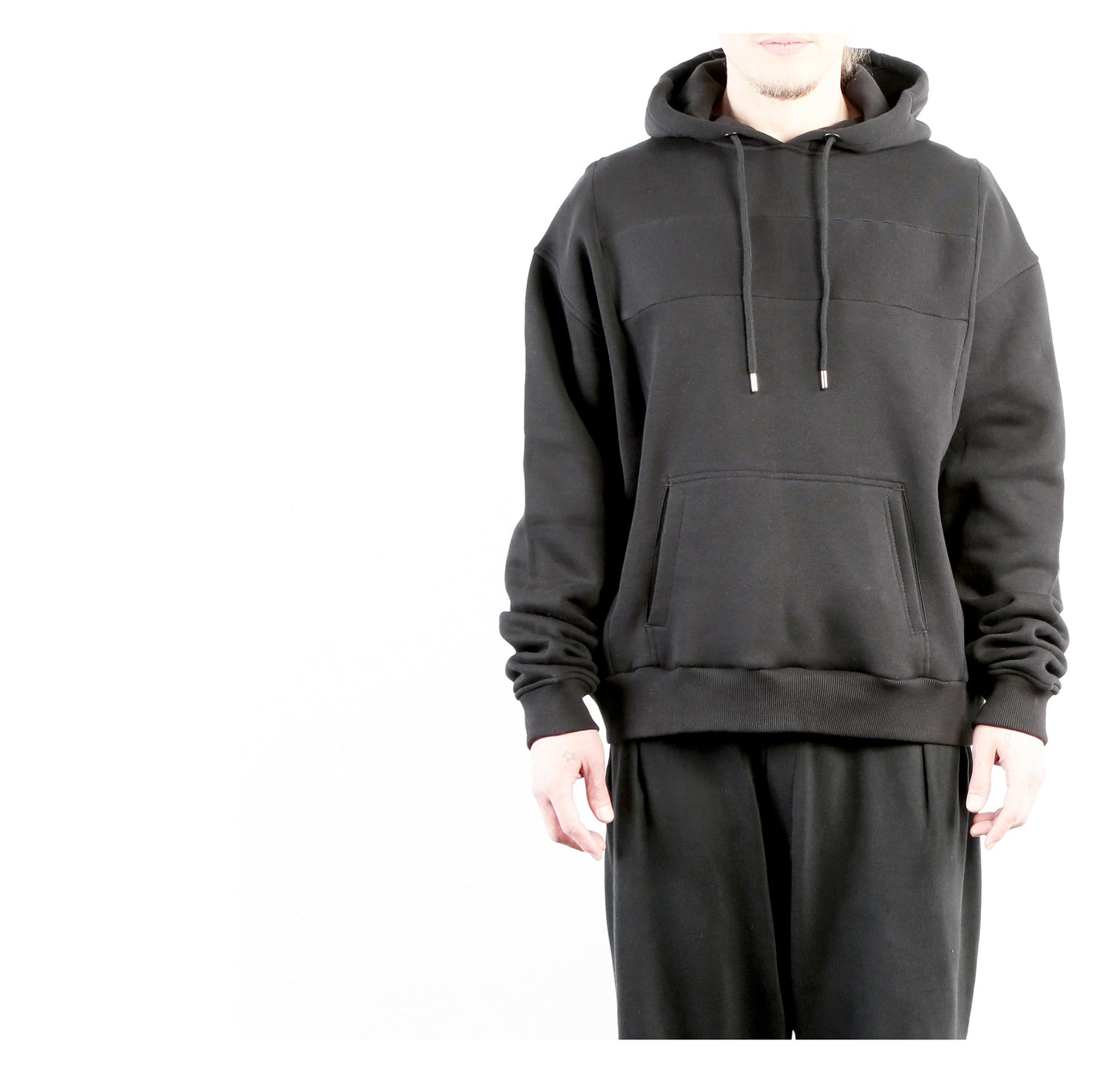 Classic Hoodie  15-2003 man black