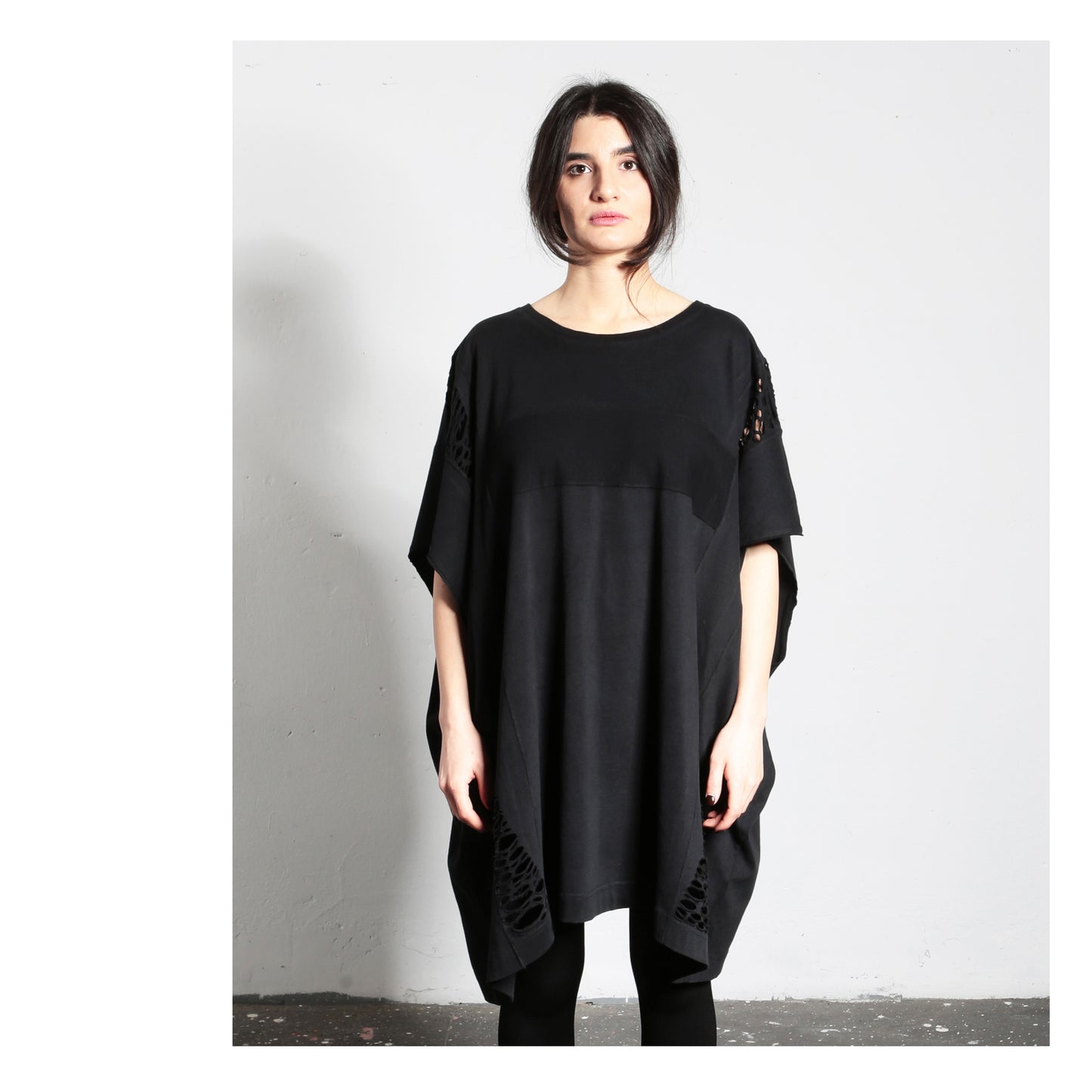 Tunuk T-Shirt Distressed 16-1001  woman black