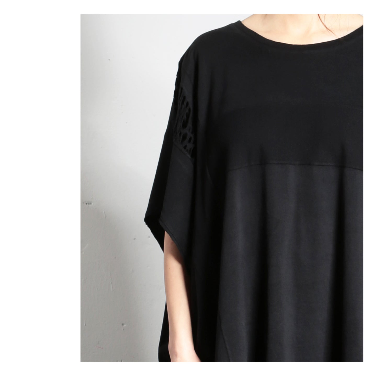 Tunuk T-Shirt Distressed 16-1001  woman black