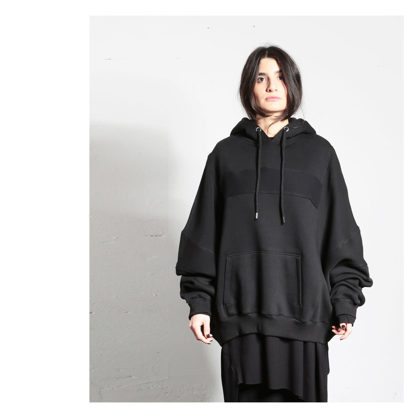 Wide Hoodie 15-2002 woman black