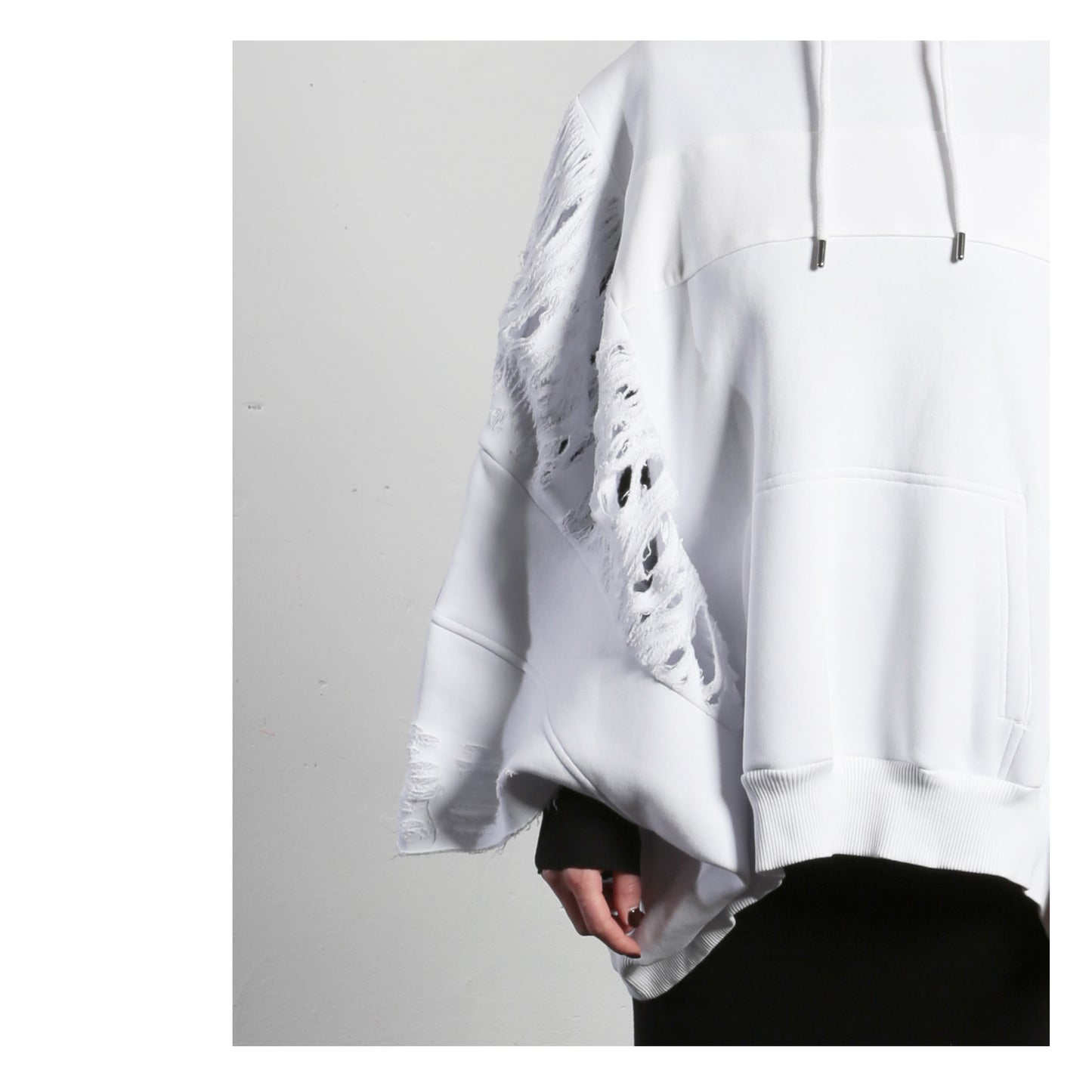 Hoodie Distressed 16-2001 woman white